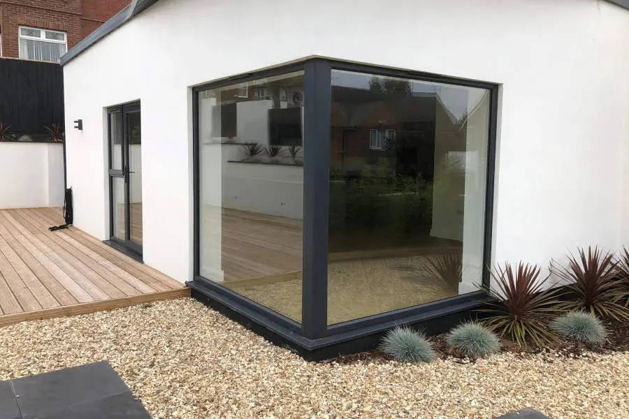 Double-glazing Salcombe – Corner Window – Landmark Windows and Doors Double-glazing Salcombe - Corner Window - Landmark Windows and Doors